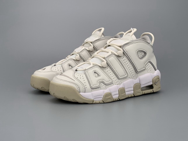 men air more uptempo 2022-10-27-011